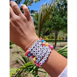 Pulseras de Colores con Mensaje